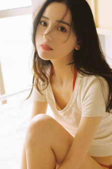 女士使用伸缩棒视频
